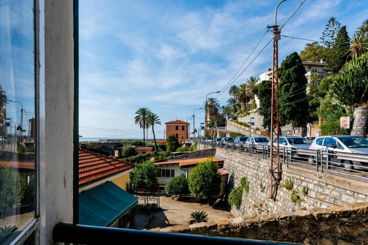New Fishermans House Seaside, Air Conditioning & Wi-Fi Bordighera Kültér fotó